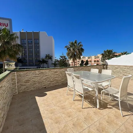 Casa Bajamar Playa * Nerja